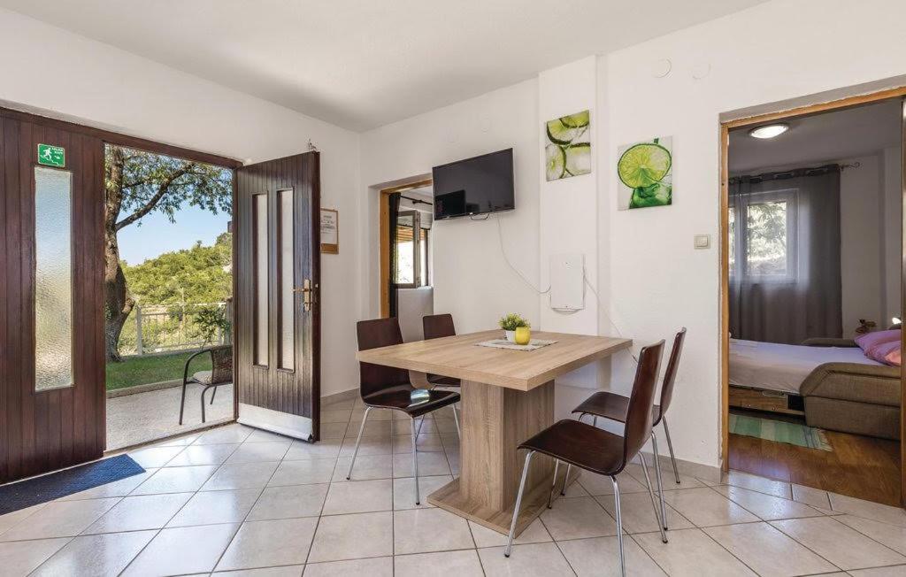 סנג' Apartman Nina 1 מראה חיצוני תמונה