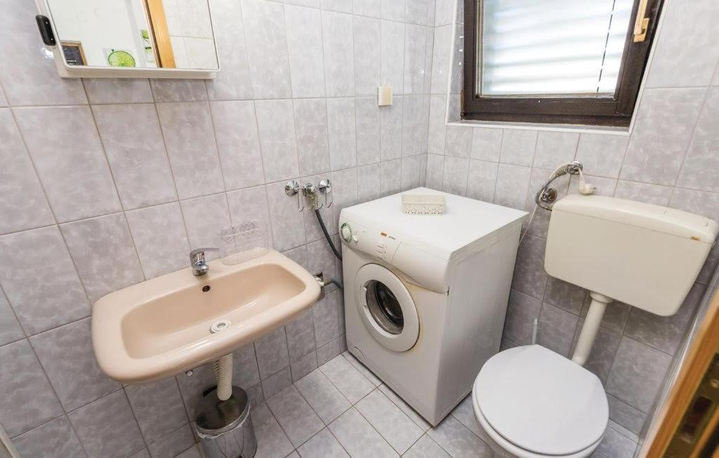 סנג' Apartman Nina 1 מראה חיצוני תמונה